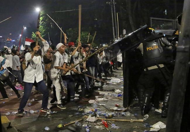 Indonesia president: Political meddling behind Jakarta clash | iNFOnews.ca Indonesia president: Political meddling behind Jakarta clash | iNFOnews.ca