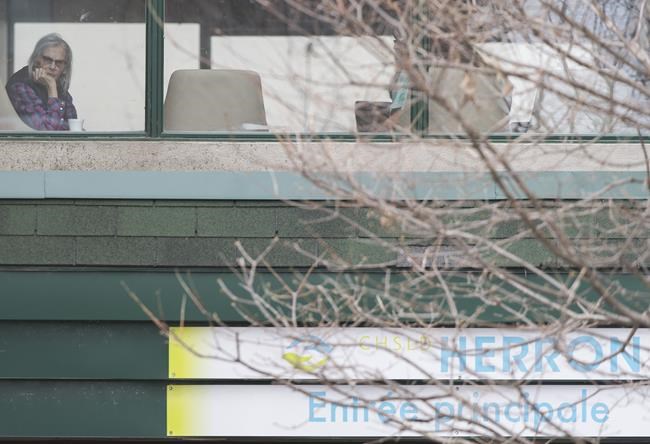 As Quebec plans to reopen, care homes still a COVID-19 battleground | iNFOnews.ca