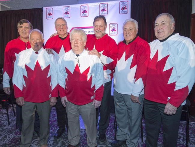 Summit Series star, longtime Blackhawks defenceman Pat Stapleton dead at 79 | iNFOnews.ca