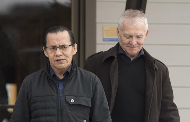 B.C.'s Wet'suwet'en and governments sign understanding on rights and title | iNFOnews.ca CP2025306263