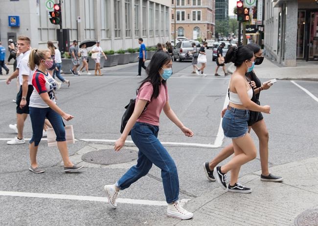 'Messaging matters:' Experts urge clearer distancing directions for young people | iNFOnews.ca 'Messaging matters:' Experts urge clearer distancing directions for young people | iNFOnews.ca