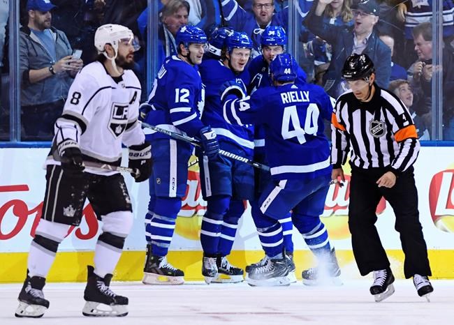 Sparks makes 33 saves in surprise start, Kapanen scores two as Leafs down Kings | iNFOnews.ca