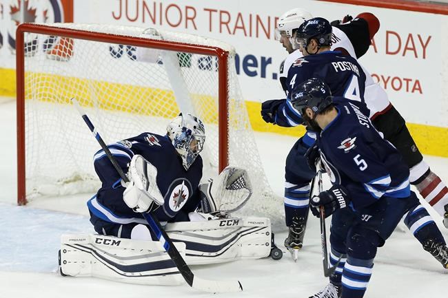 Ondrej Pavelec makes 30 saves in NHL return as Jets top Coyotes 6-3 | iNFOnews.ca