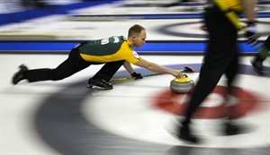 Northern Ontario races to early playoff berth at Canadian curling championship | iNFOnews.ca CP32146102