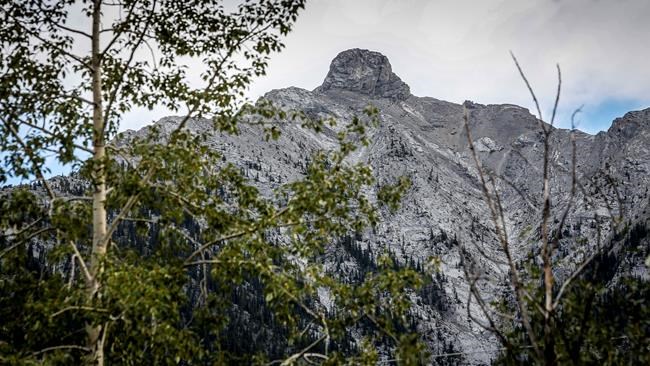 Lawyers hope to erase racist and misogynistic nickname of mountain landmark | iNFOnews.ca CP1149830014