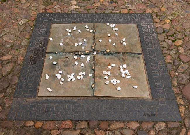 Germany: Ugly anti-Semitic remnant at centre of court battle | iNFOnews.ca CP1095924321