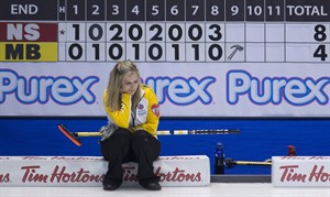 Arsenault beats Jones to hand Olympic champ her first loss at Scotties | iNFOnews.ca CP31949832