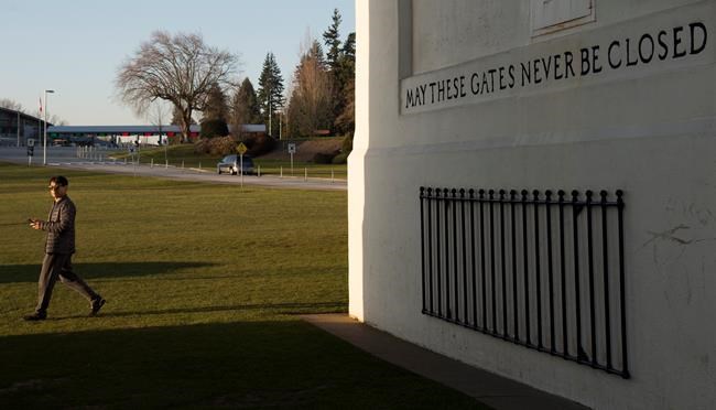 Canada, U.S. begin turning away casual travellers at shared border | iNFOnews.ca