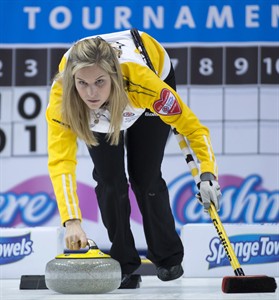 Alberta's Val Sweeting falls in Draw 16 to Saskatchewan's Stefanie Lawton | iNFOnews.ca
