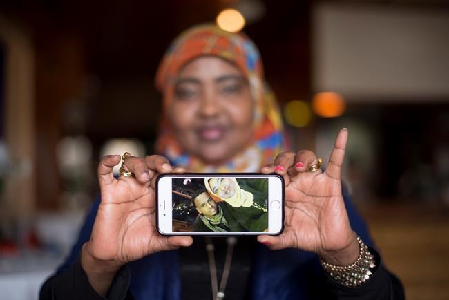 'I wouldn't have let him go': Minneapolis woman shocked friend walked to Canada | iNFOnews.ca 'I wouldn't have let him go': Minneapolis woman shocked friend walked to Canada | iNFOnews.ca