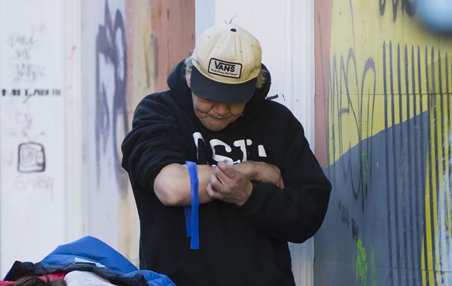 B.C. wants federal action after 1,500 deaths from illicit overdoses last year | iNFOnews.ca B.C. wants federal action after 1,500 deaths from illicit overdoses last year | iNFOnews.ca