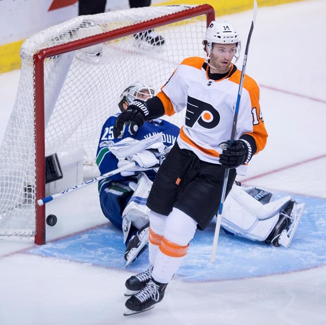 Gostisbehere and Giroux lead way, Flyers beat Canucks 4-1 for third straight win | iNFOnews.ca