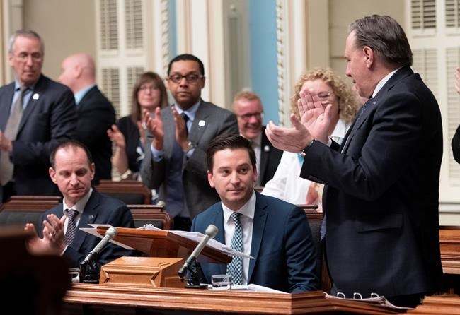 Quebec adopts secularism bill that bans religious symbols for state workers | iNFOnews.ca Quebec adopts secularism bill that bans religious symbols for state workers | iNFOnews.ca