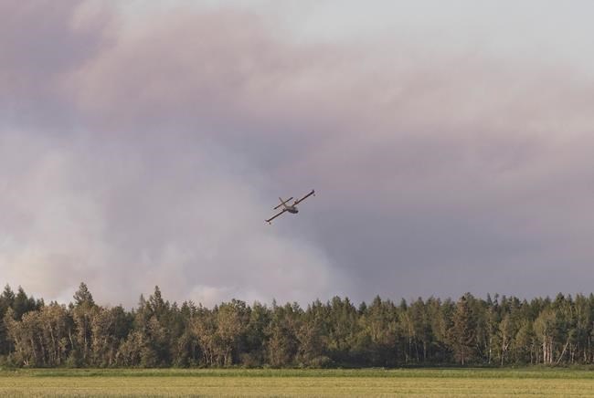 Major forest fire continues to spread in Quebec's Lac-Saint-Jean region | iNFOnews.ca