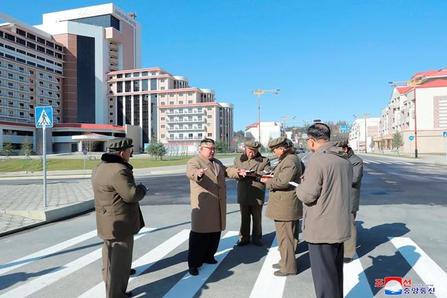 Kim rides horse on sacred peak, vows to fight US sanctions | iNFOnews.ca Kim rides horse on sacred peak, vows to fight US sanctions | iNFOnews.ca
