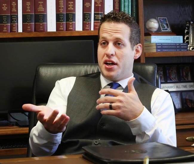DA won't file charges against officers in Kansas man's death | iNFOnews.ca