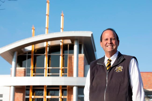 Kansas college president who cancelled Ivanka speech resigns | iNFOnews.ca