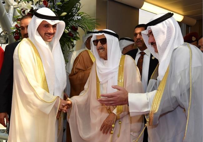 Kuwait's ruler, 90, returns home after US hospital visits | iNFOnews.ca Kuwait's ruler, 90, returns home after US hospital visits | iNFOnews.ca
