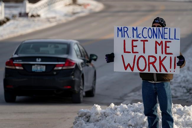 Senate sets up showdown votes on shutdown plans | iNFOnews.ca Senate sets up showdown votes on shutdown plans | iNFOnews.ca