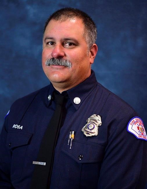 Man charged with killing Calif. firefighter dies in custody | iNFOnews.ca Man charged with killing Calif. firefighter dies in custody | iNFOnews.ca