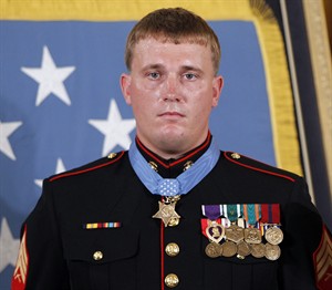 Bristol Palin announces engagement to Medal of Honor recipient Dakota Meyer | iNFOnews.ca CP32292467