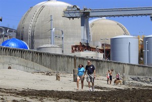 Consumers to pay $3.3 billion in deal to divide costs from closed San Onofre nuclear plant | iNFOnews.ca CP30788374