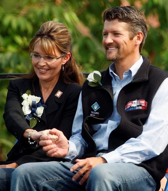 Sarah Palin's husband appears to be seeking a divorce | iNFOnews.ca Sarah Palin's husband appears to be seeking a divorce | iNFOnews.ca