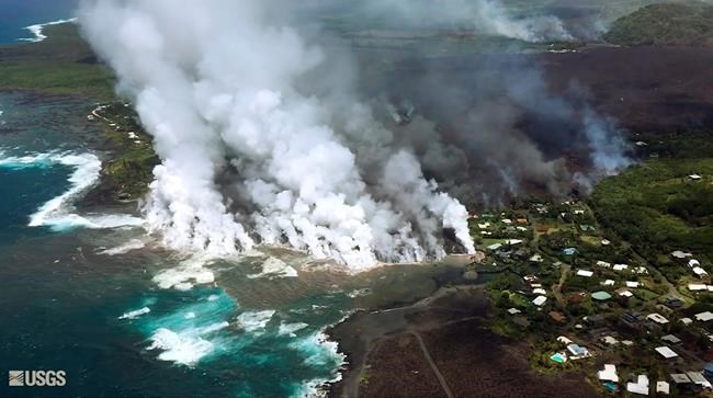 The Latest: Earthquake and ash eruption hit Kilauea volcano | iNFOnews.ca