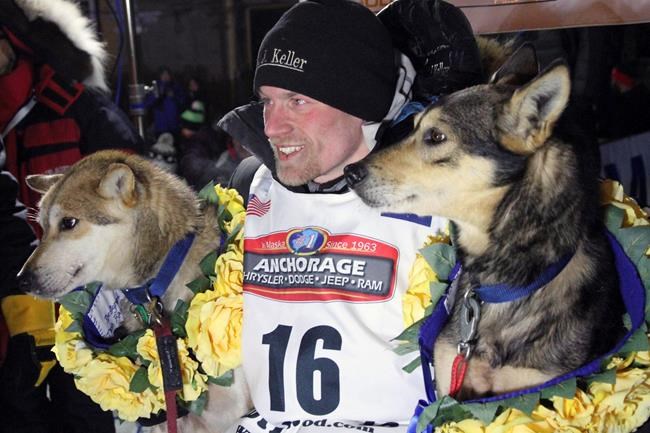 Iditarod clears four-time champion in dog-doping scandal | iNFOnews.ca