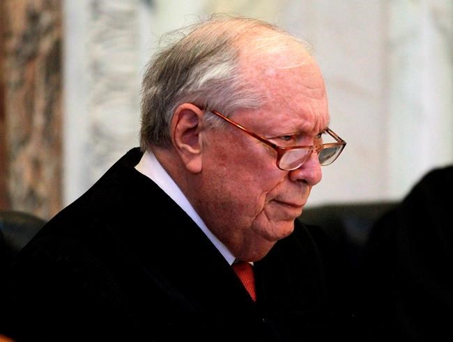 Liberal US judge who struck down 'under God' in pledge dies | iNFOnews.ca