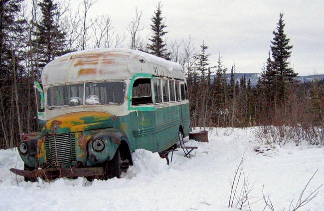 Deaths prompt Alaska officials to remove 'Into the Wild' bus | iNFOnews.ca