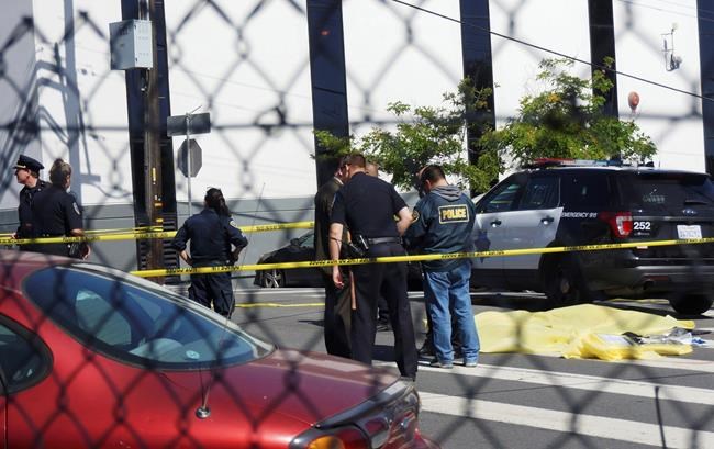 Police: UPS shooter in San Francisco armed with stolen guns | iNFOnews.ca
