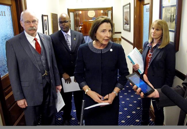 Alaska governor urges supplemental dividend in aid proposal | iNFOnews.ca