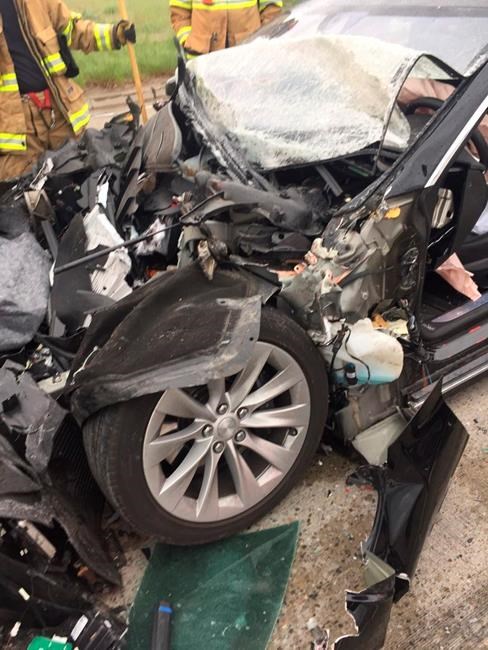 Clarification: Tesla Crash-Utah story | iNFOnews.ca