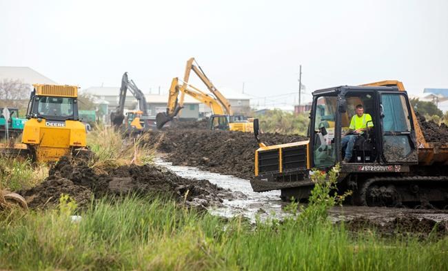 'This is not a bad dream': New hurricane menaces Louisiana | iNFOnews.ca