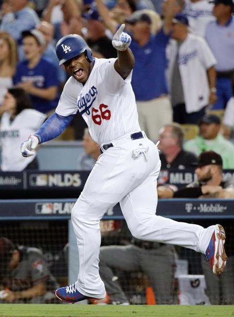 Puig powers Dodgers to 8-5 win over D-backs, 2-0 series lead | iNFOnews.ca Puig powers Dodgers to 8-5 win over D-backs, 2-0 series lead | iNFOnews.ca