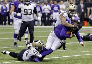 Ailing Vikings place Cassel and Fusco on injured reserve, ending their seasons | iNFOnews.ca CP30020026