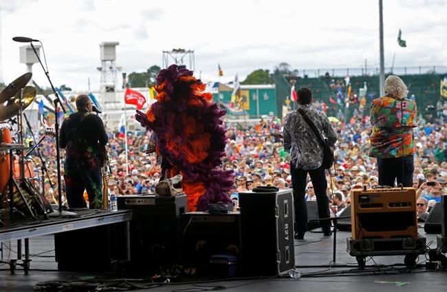 2nd weekend of Jazz Fest kicks off with 'locals day' | iNFOnews.ca