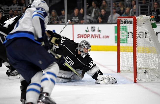 Lowry, Laine score in Jets' 2-1 win over slumping Kings | iNFOnews.ca