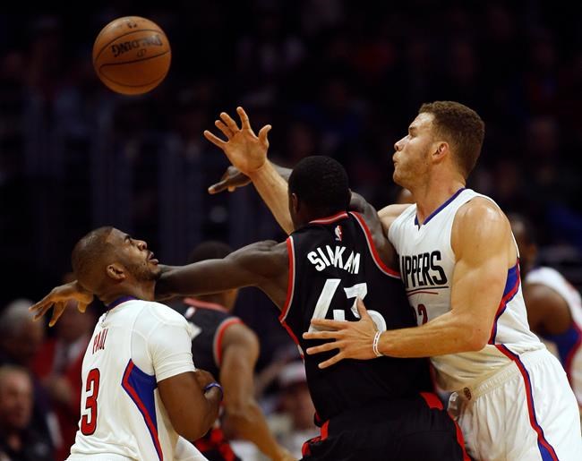 Paul, Griffin lead Clippers to 123-115 win over Raptors | iNFOnews.ca