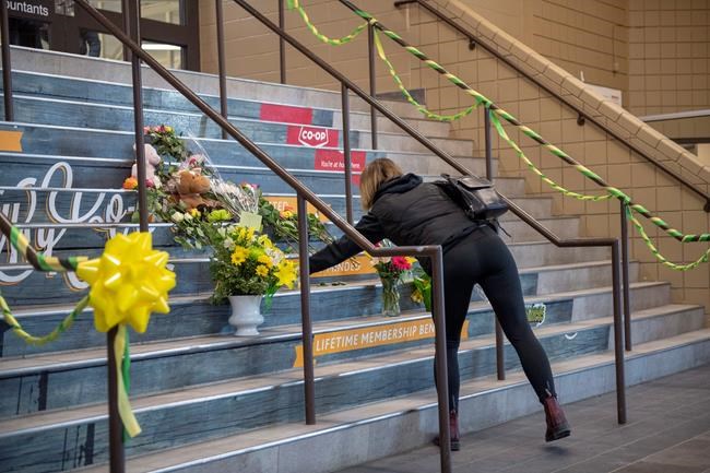 Reaction to Humboldt Broncos team bus crash | iNFOnews.ca Reaction to Humboldt Broncos team bus crash | iNFOnews.ca