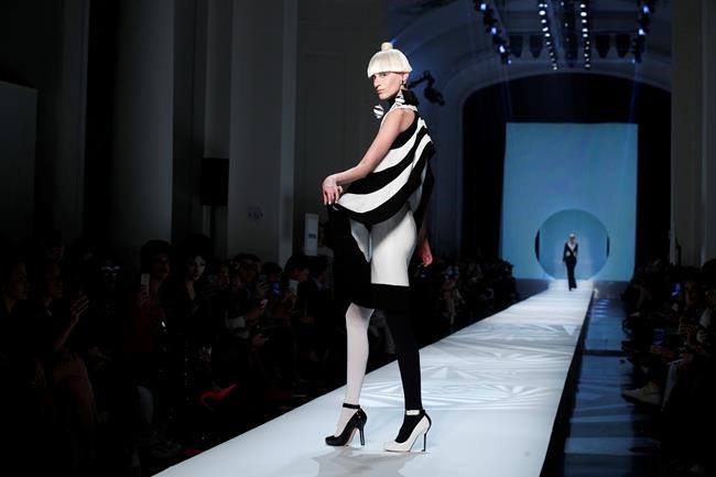 Paris couture: Cardin honoured; Sergeenko faces backlash | iNFOnews.ca