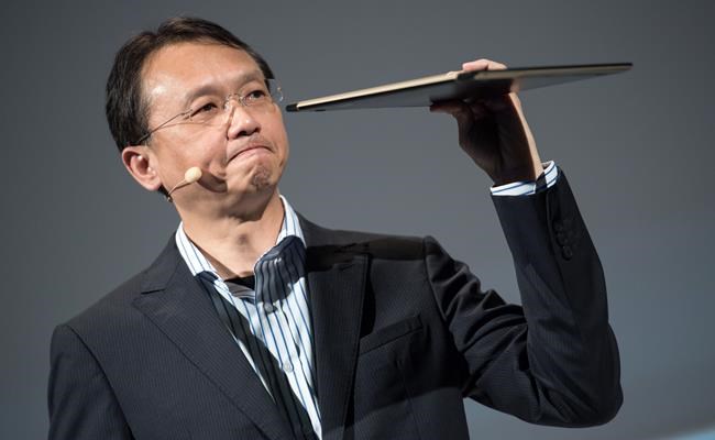 Samsung updates smartwatch, Lenovo ditches laptop keyboard | iNFOnews.ca