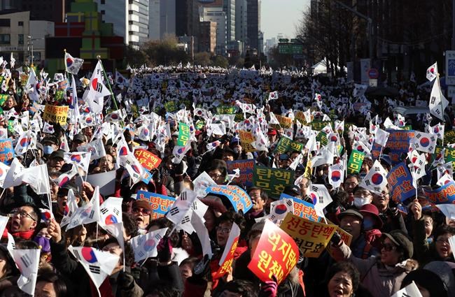 S. Koreans rally again, this time to celebrate impeachment | iNFOnews.ca