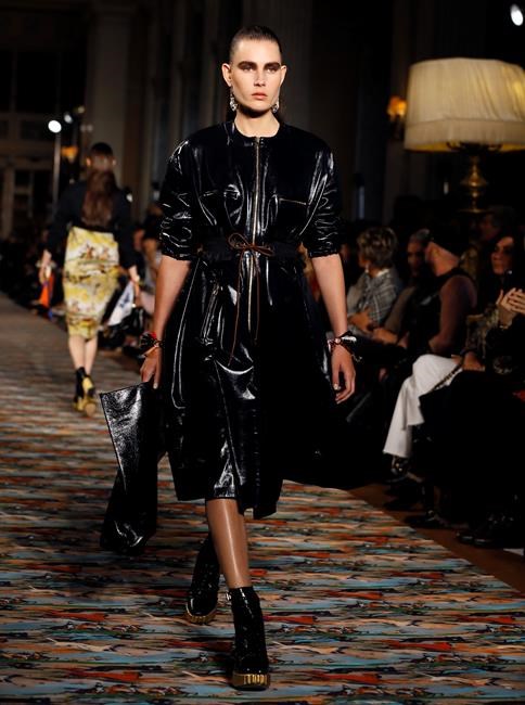 Dior returns to Blenheim Palace for Cruise show | iNFOnews.ca Dior returns to Blenheim Palace for Cruise show | iNFOnews.ca