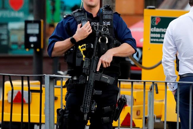 Armed police will patrol rail stations at royal wedding | iNFOnews.ca Armed police will patrol rail stations at royal wedding | iNFOnews.ca