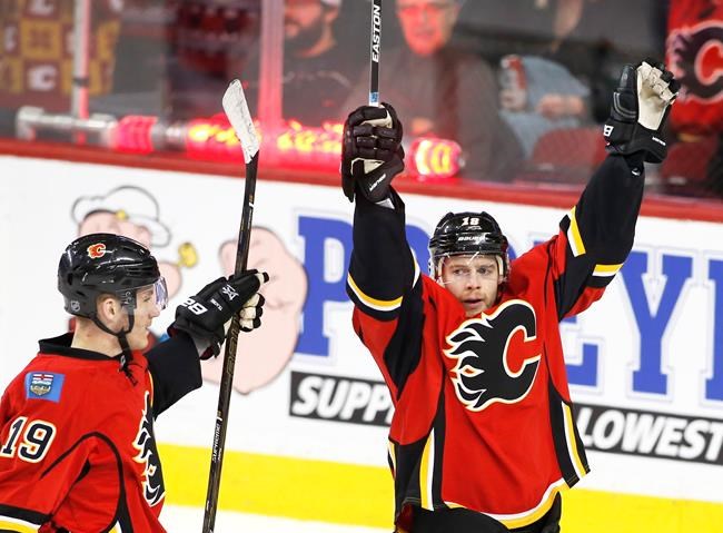 Gaudreau scores in return, Flames produce five second-period goals to beat Ducks | iNFOnews.ca