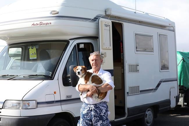 Travelling with pets: No-deal Brexit would make it far harder | iNFOnews.ca Travelling with pets: No-deal Brexit would make it far harder | iNFOnews.ca