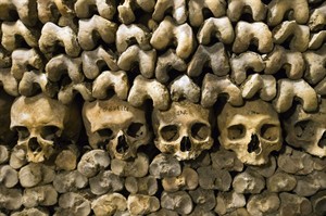Paris Catacombs, 'Empire of Death,' open at night just in time for Halloween | iNFOnews.ca CP30293884