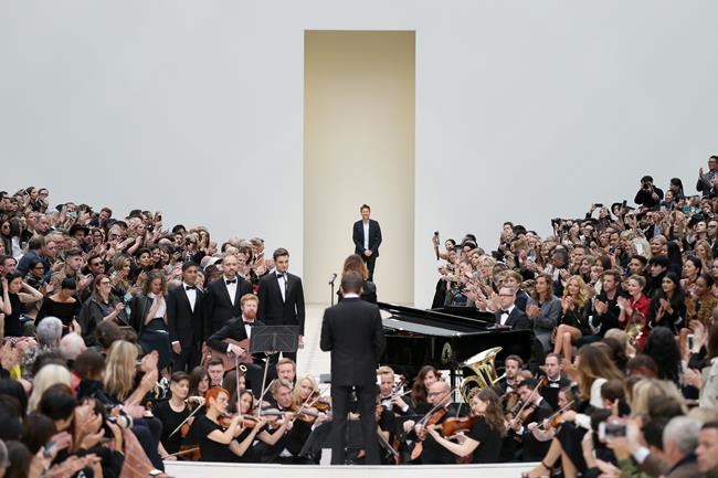 Burberry names Gobbetti as new CEO to replace Bailey | iNFOnews.ca